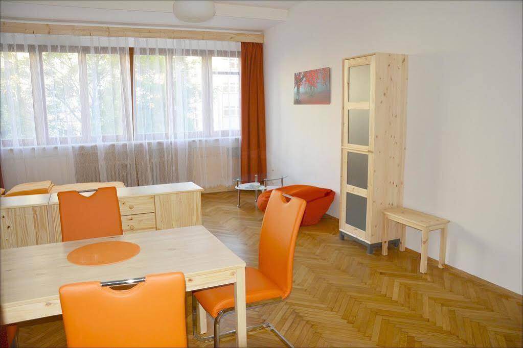 Apartmany Machek プラハ エクステリア 写真